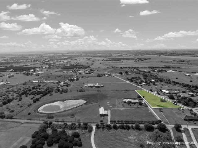 Land for sale in China Spring, Texas