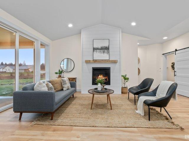 House for sale in Winona Lake, Indiana