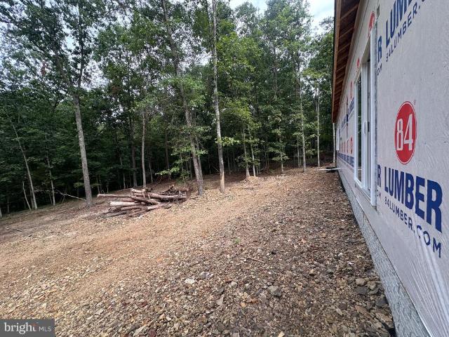 House for sale in Hedgesville, West Virginia