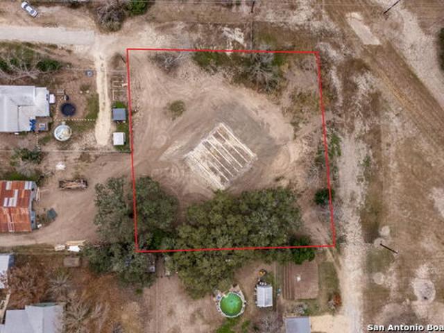 Land for sale in Medina, Texas