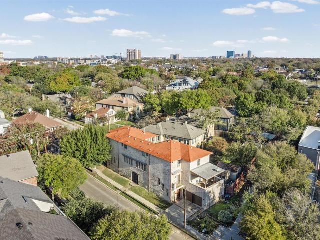 House for sale in Dallas, Dallas County