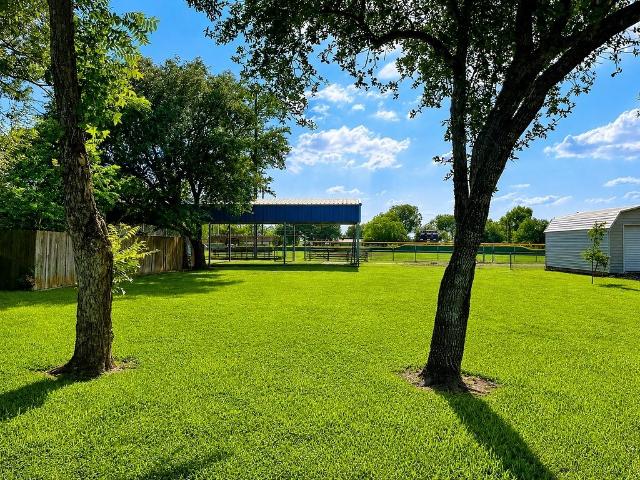 Land for sale in Weimar, Texas
