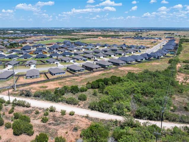 Land for sale in Taylor, Texas