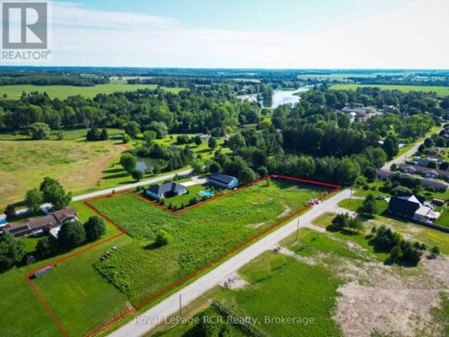 Land for sale in Howick, Ontario