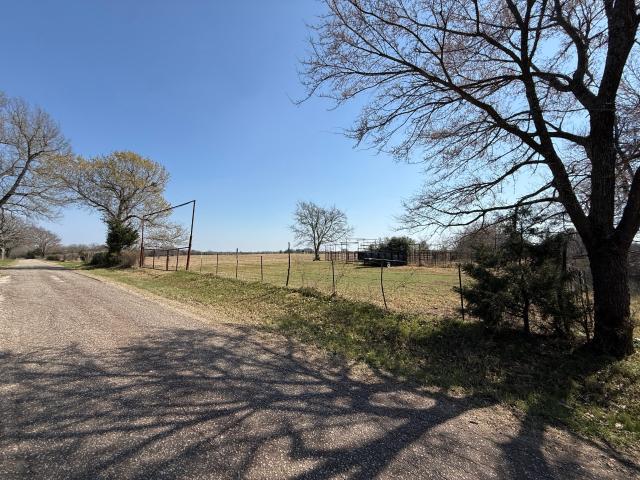 Land for sale in Fairfield, Texas