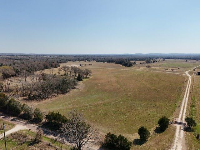 Land for sale in Fairfield, Texas