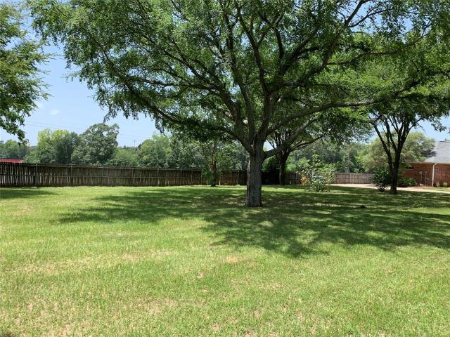 Land for sale in Henderson, Texas