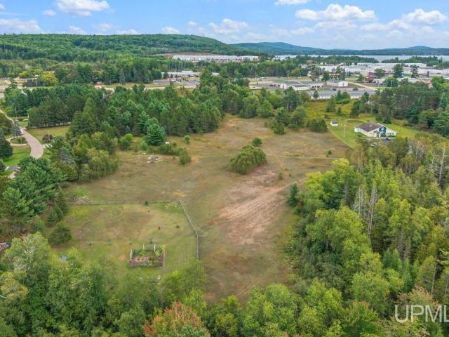 Land for sale in Iron Mountain, Dickinson County