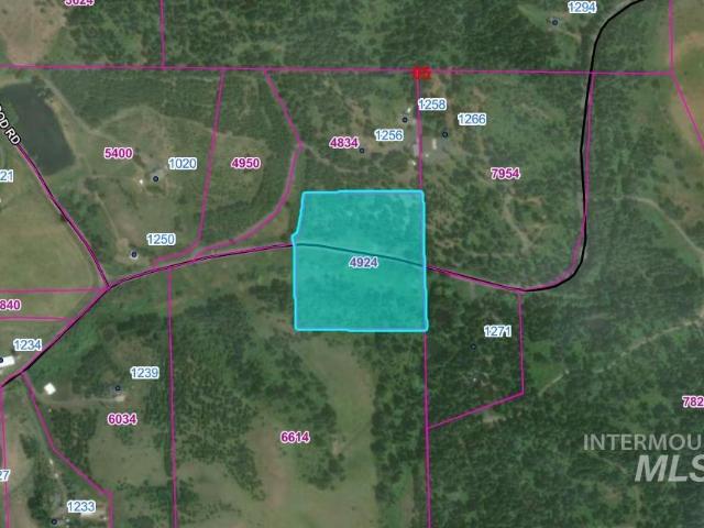 Property for sale in Moscow, Latah County