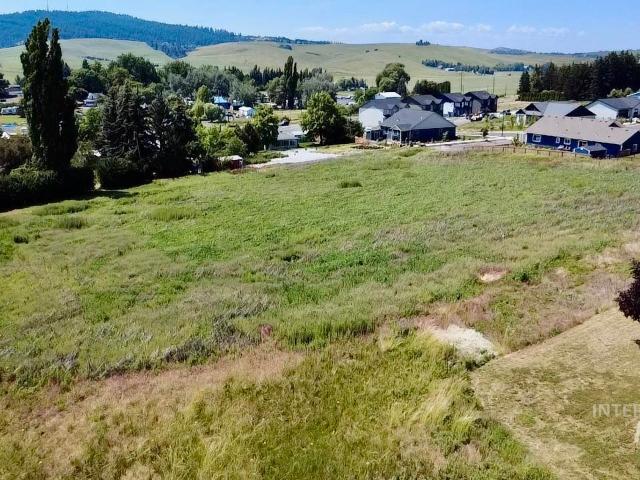 Land for sale in Moscow, Idaho