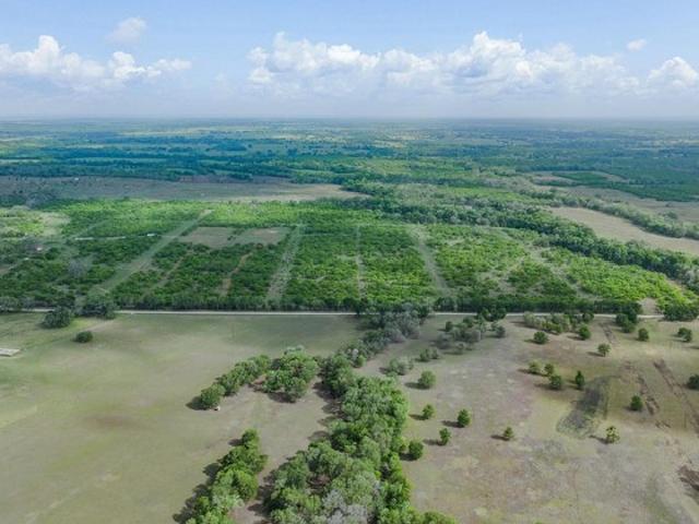 Land for sale in Lockhart, Texas