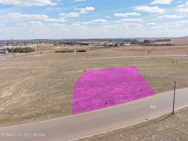 Land for sale in Dickinson, North Dakota