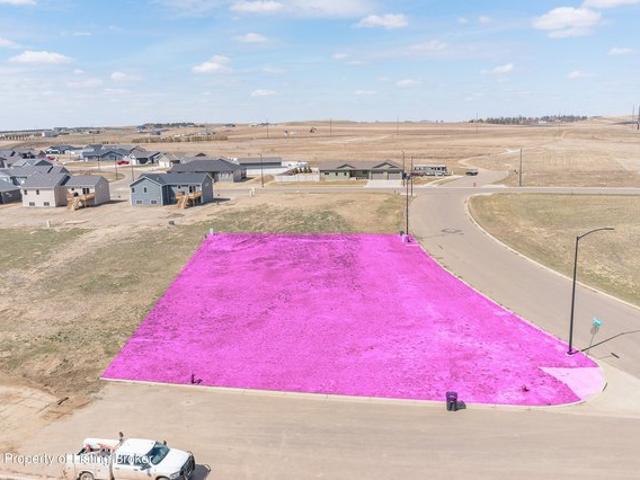 Land for sale in Dickinson, North Dakota