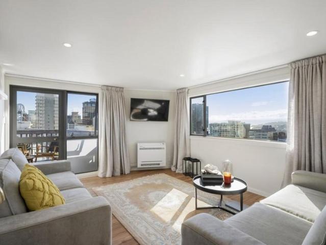 Apartment for rent in Paekākā, Wellington