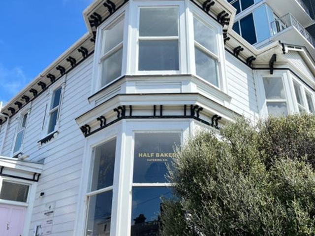 Apartment for rent in Matata, Wellington