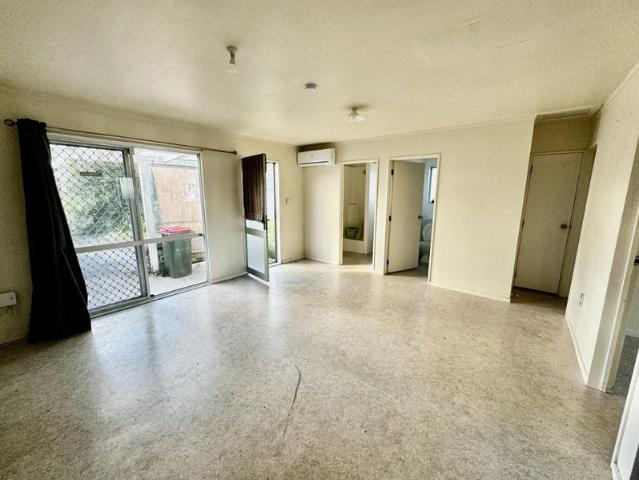 Apartment for rent in Te Atatū Peninsula, Henderson-Massey