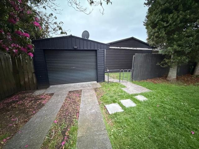 House for rent in Te Atatū Peninsula, Henderson-Massey