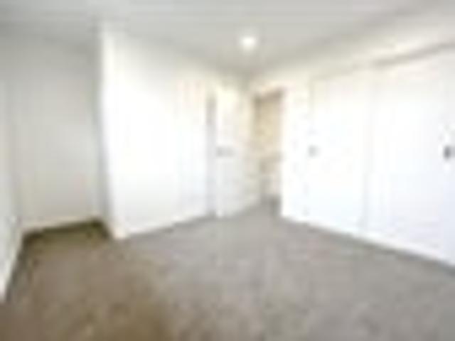 Townhouse for rent in Te Atatū Peninsula, Henderson-Massey