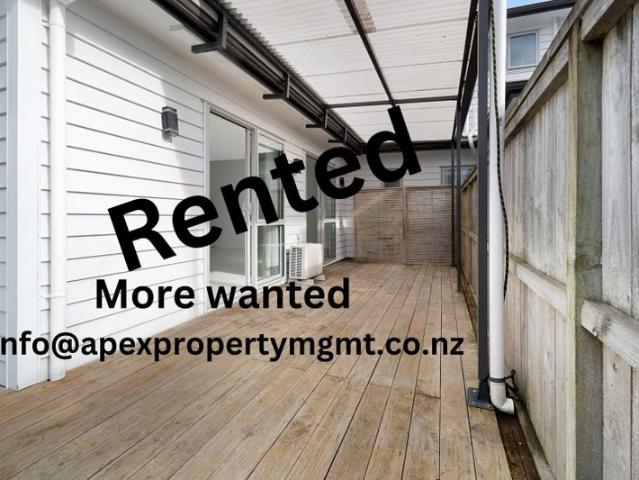 Apartment for rent in Oratia