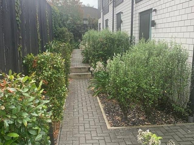 House for rent in Oratia