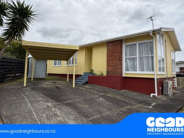 House for rent in Oratia