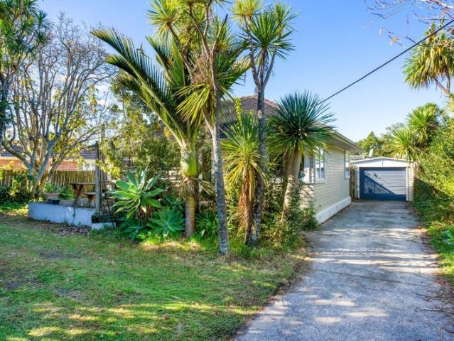 House for rent in Te Atatū Peninsula, Henderson-Massey