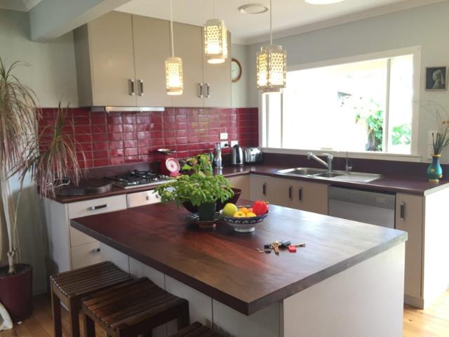 House for rent in Oratia, Oroua County