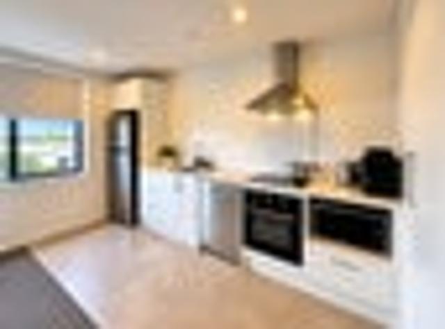 Apartment for rent in Te Atatū South, Henderson-Massey