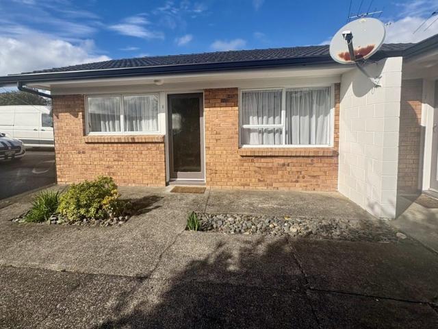Apartment for rent in Te Atatū South, Henderson-Massey
