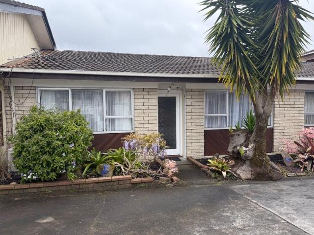 Apartment for rent in Te Atatū South, Henderson-Massey