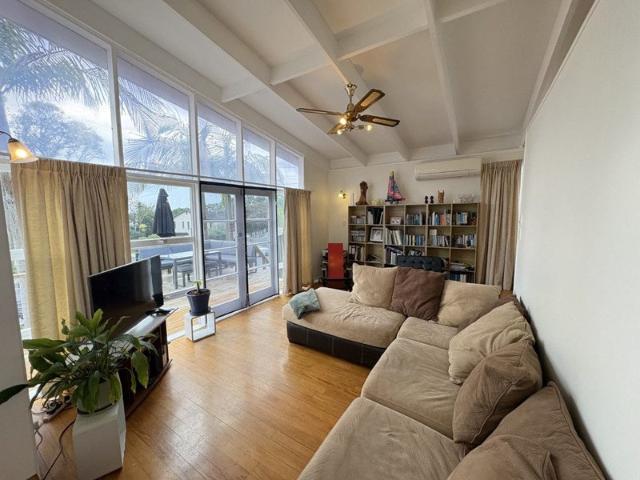 House for rent in Oratia