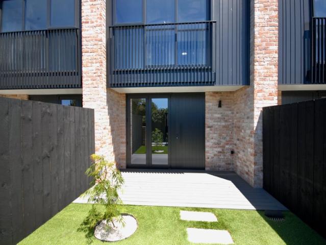 House for rent in Oratia