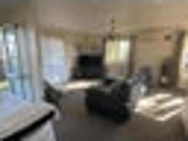 House for rent in Te Atatū South, Henderson-Massey
