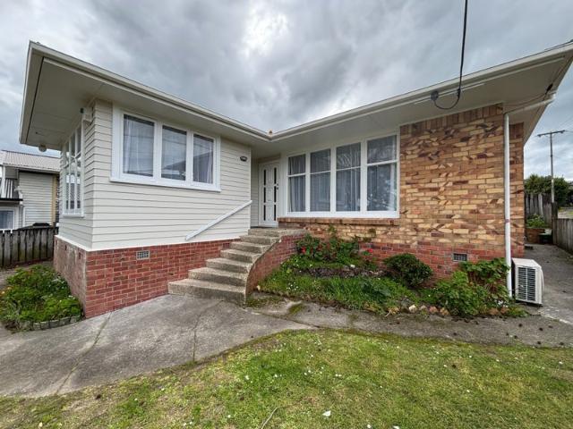 House for rent in Te Atatū South, Henderson-Massey