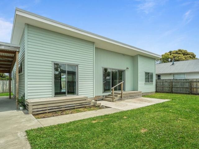 House for rent in East Coast