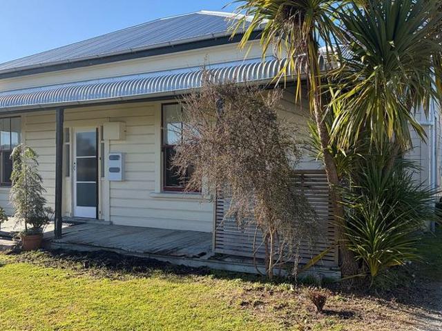 House for rent in East Coast