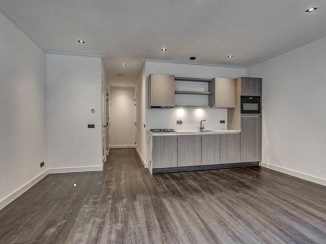 Appartement te huur in Zuid, Amsterdam