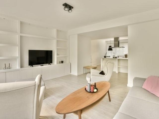 Appartement te huur in Zuid, Amsterdam
