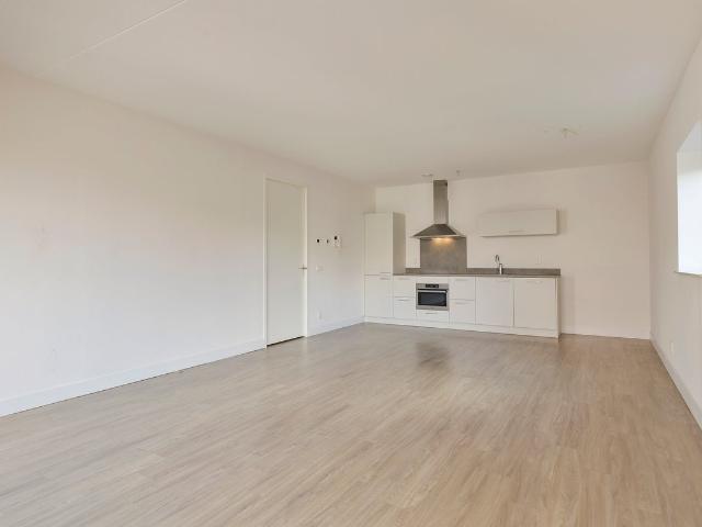 Appartement te huur in Laak, Zuid Holland