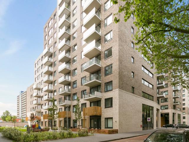 Appartement te huur in Laak, Zuid Holland