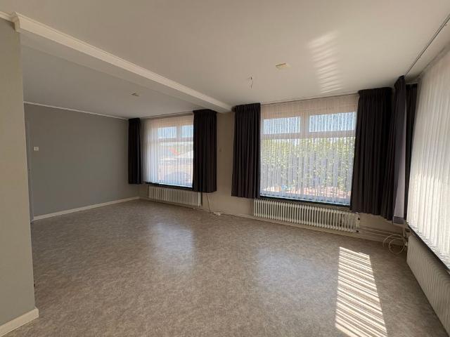Appartement te huur in Ospel, Limburg