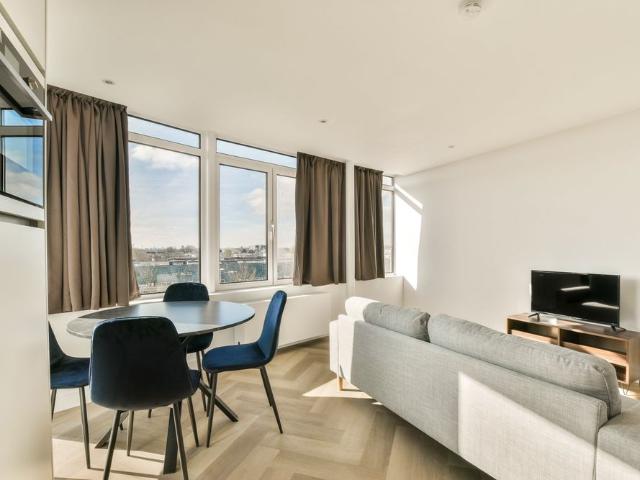 Appartement te huur in Sloten, Amsterdam