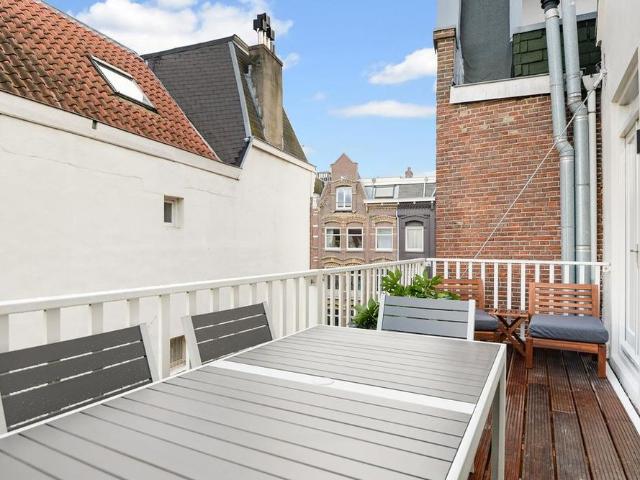 Appartement te huur in Zuid, Amsterdam