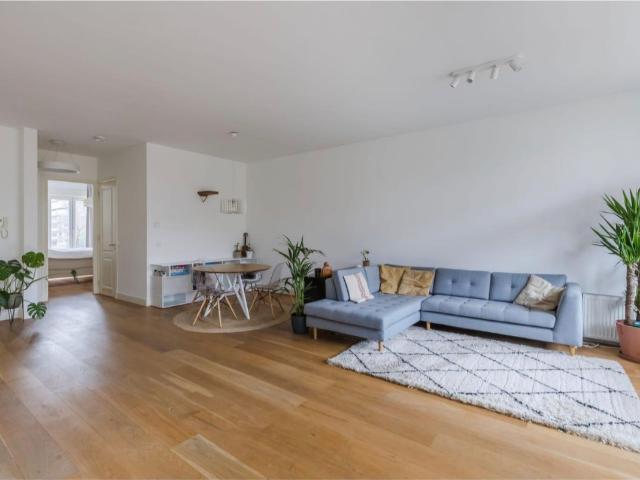Appartement te huur in Zuid, Amsterdam