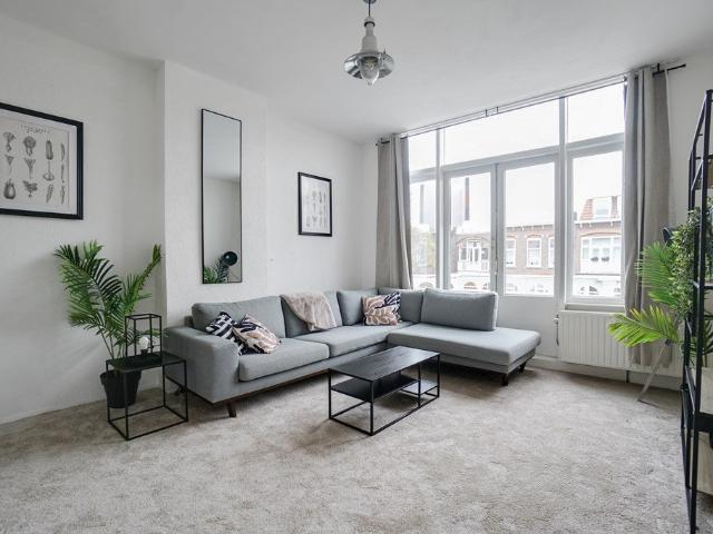 Appartement te huur in Bomenbuurt, Zuid Holland