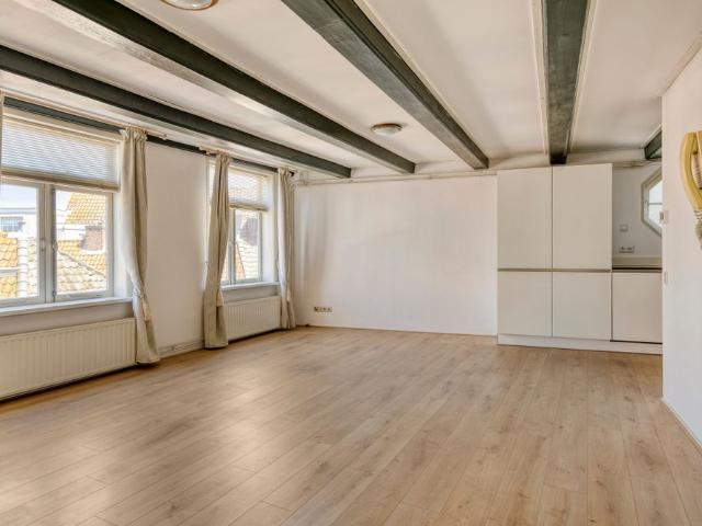 Appartement te huur in De Camp, Zuid Holland