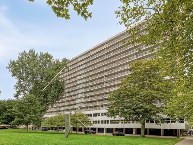Appartement te huur in Zuid, Amsterdam