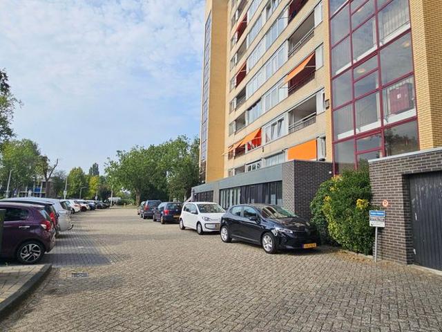 Appartement te huur in Fortuinwijk, Zuid Holland