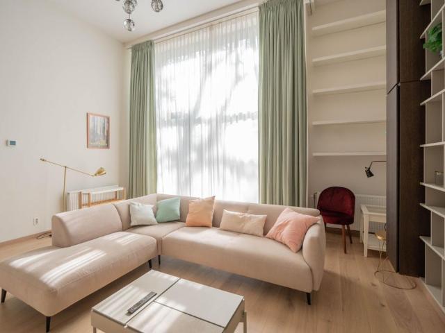 Appartement te huur in Sloten, Amsterdam
