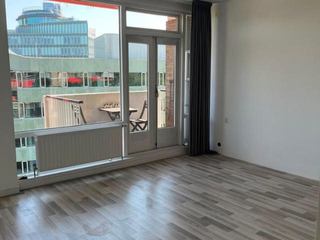 Appartement te huur in Zuid, Amsterdam